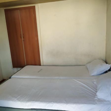 Abirami Lodge Tiruvannāmalai Esterno foto